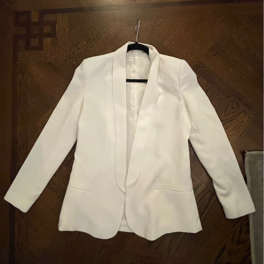 Tuxedo style blazer